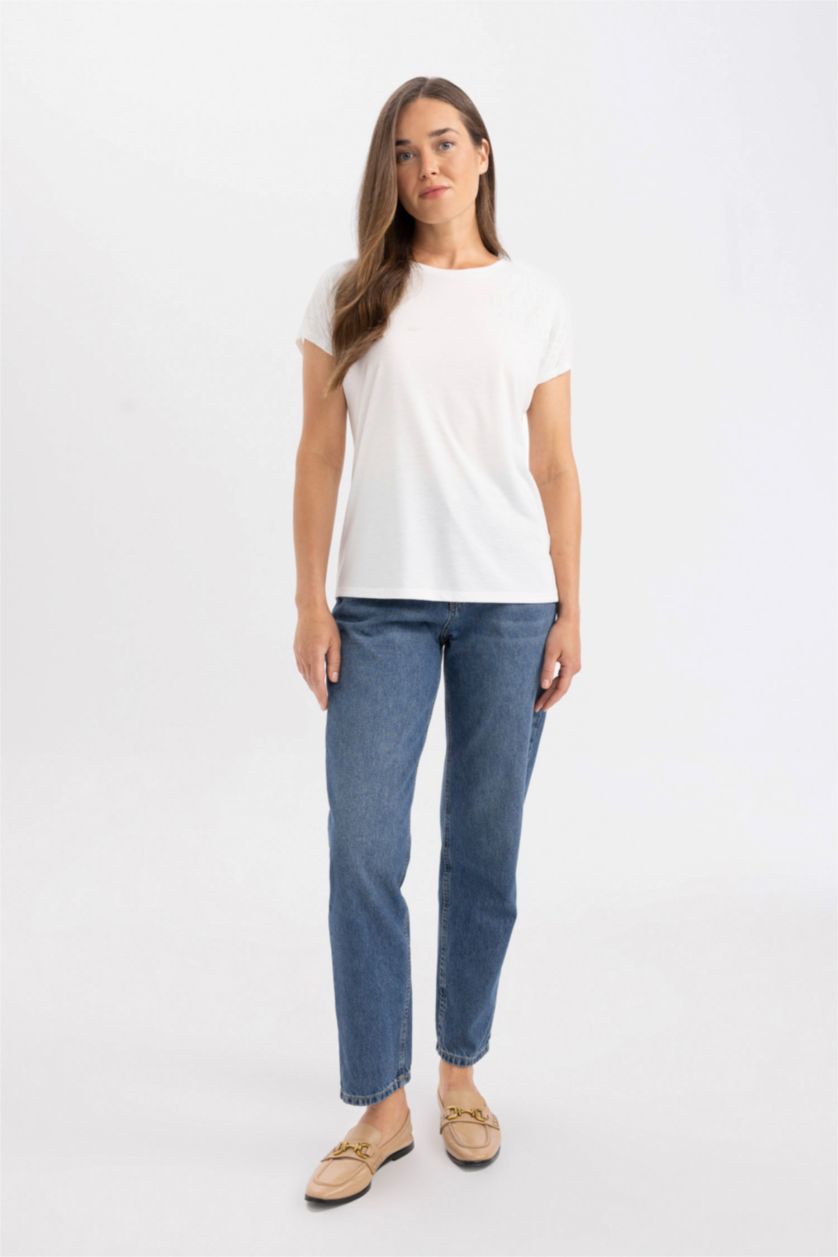 Kadın Ekru Bisiklet Yaka Baskılı Kısa Kollu Tişört