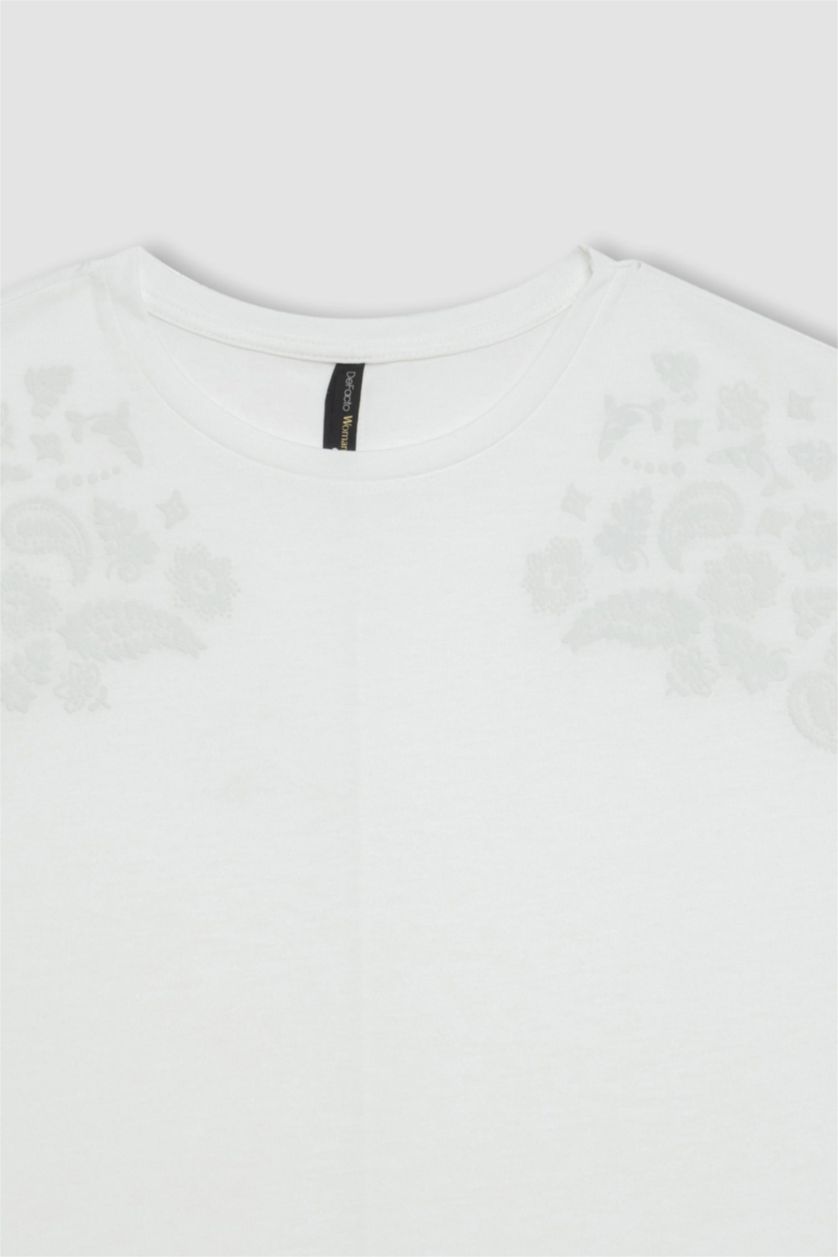 Kadın Ekru Bisiklet Yaka Baskılı Kısa Kollu Tişört