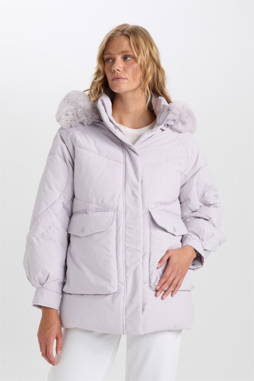 Kadın Lila Su Geçirmez Kapüşonlu Fermuarlı Cepli Şişme Mont