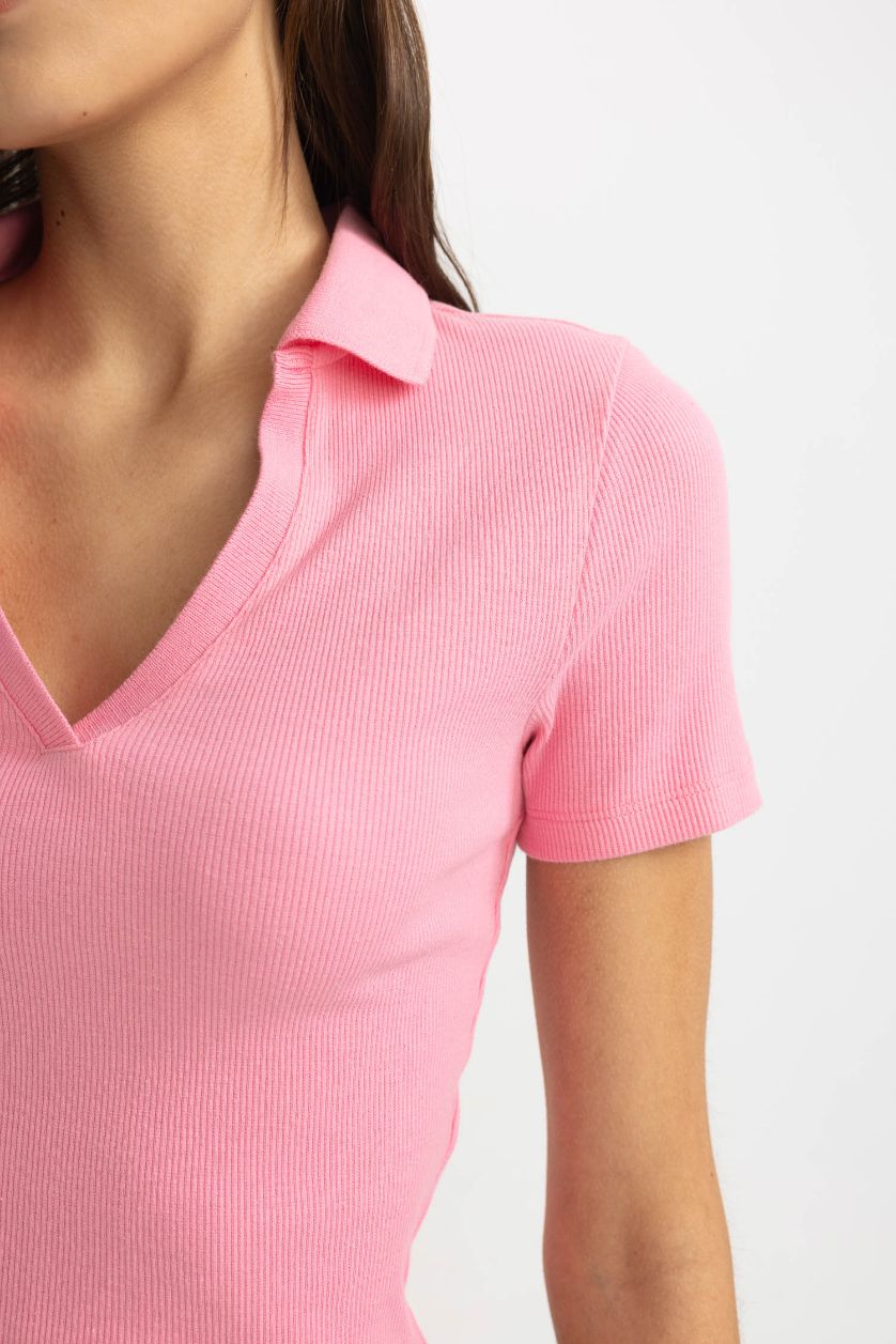 Kadın Pembe Slim Fit Dar Kesim Fitilli Kaşkorse Kısa Kollu Polo Tişört