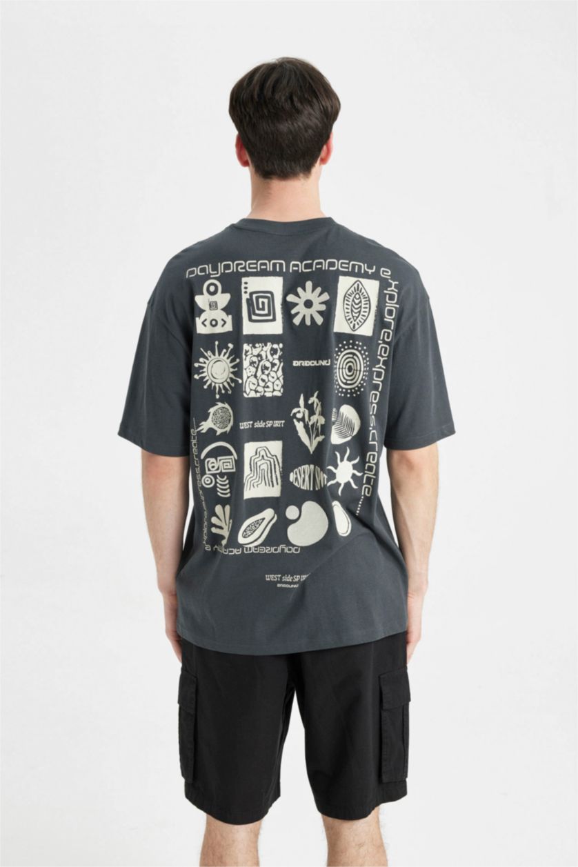 رجالي أنثرا تي شيرت مطبوع بقصة مريحة برقبة مستديرة