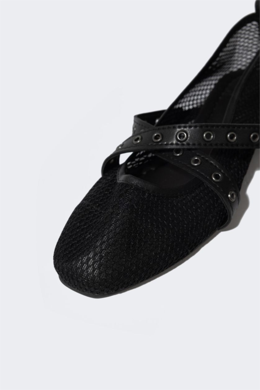 WOMAN Black Woman Flat Sole Babet