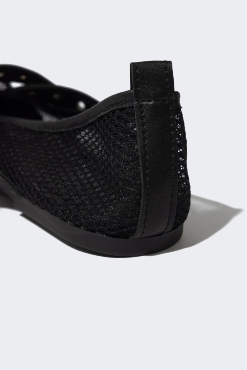 WOMAN Black Woman Flat Sole Babet