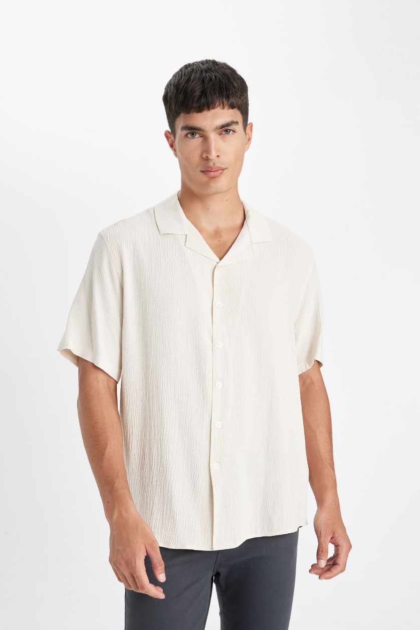Erkek Kum Relax Fit Yazlık Polo Yaka Dokulu Kısa Kollu Gömlek