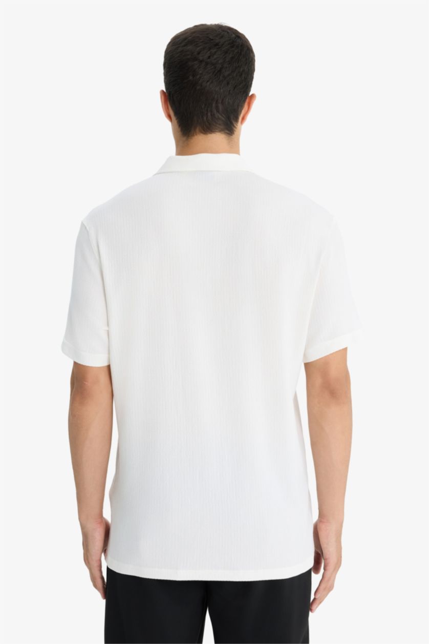 Erkek Ekru Modern Fit Polo Yaka Dokulu Penye Kısa Kollu Gömlek
