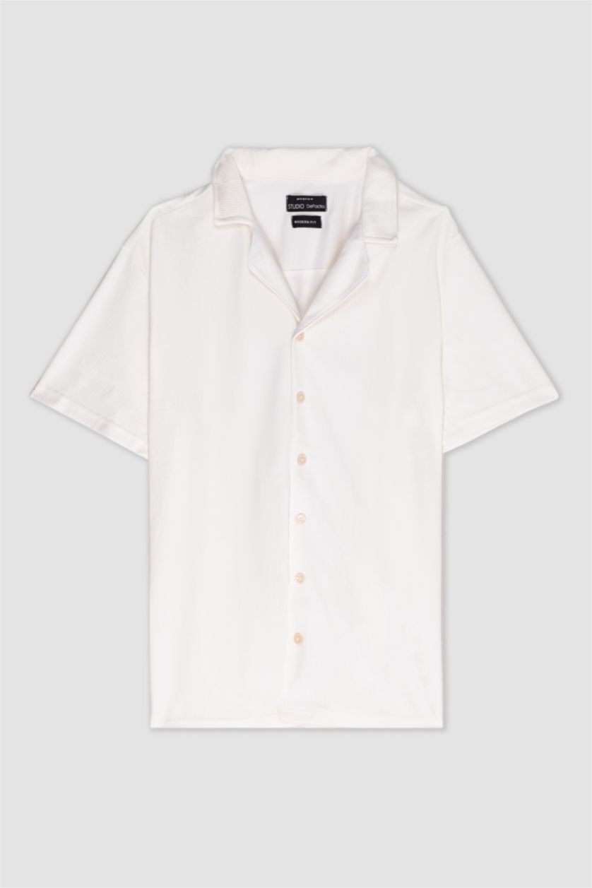 MAN Ecru Modern Fit Cotton Short Sleeve Shirt