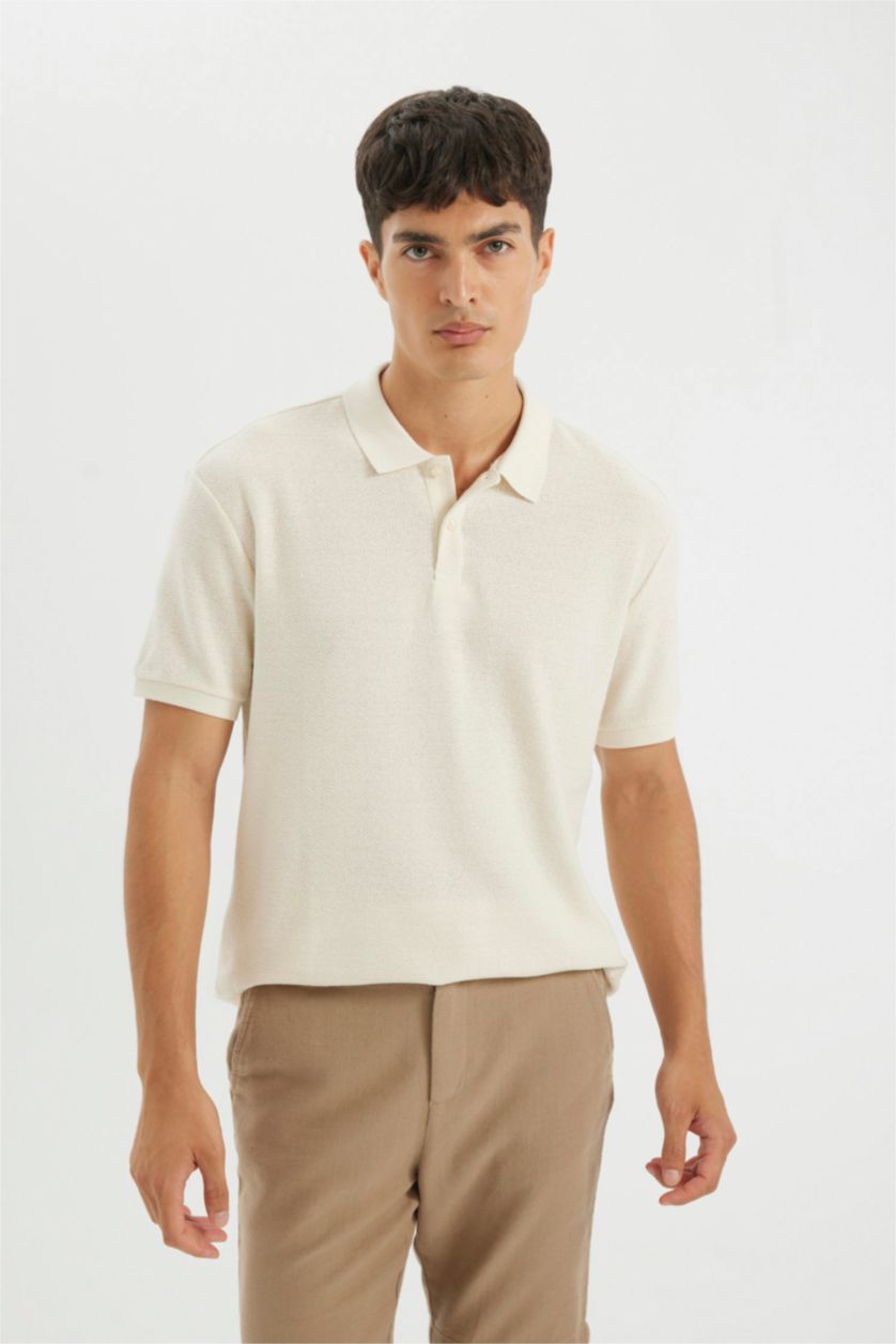 Erkek Kırık Beyaz Regular Fit Kısa Kollu Krep Polo Tişört