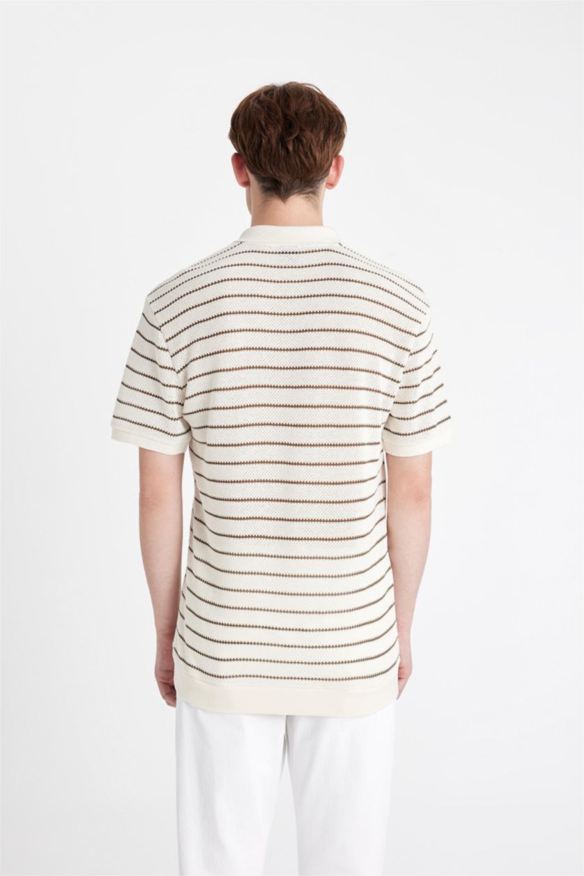 رجال كاكي غامق تيشيرت بولو مخطط نص ردن تريكو قصة عادية