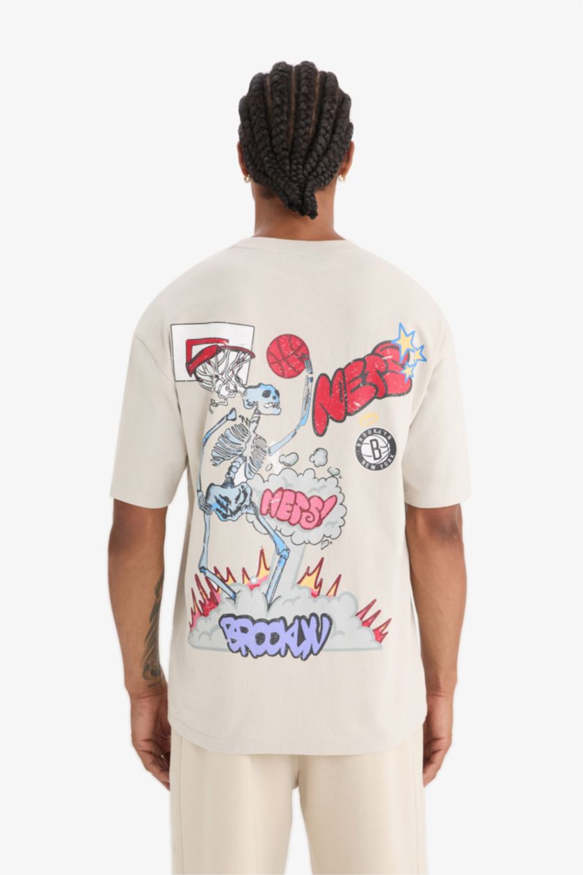 Erkek Taş NBA Brooklyn Nets Boxy Fit Bisiklet Yaka Sırt Baskılı Kısa Kollu Tişört