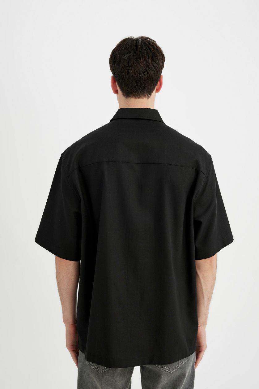 رجال أسود قميص نص ردن قماش ايوسل قصة مريحة