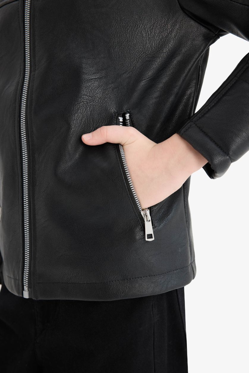 Erkek Çocuk - Genç Erkek Siyah Su Geçirmez Fermuarlı Suni Deri Ceket Mont Erkek Çocuk