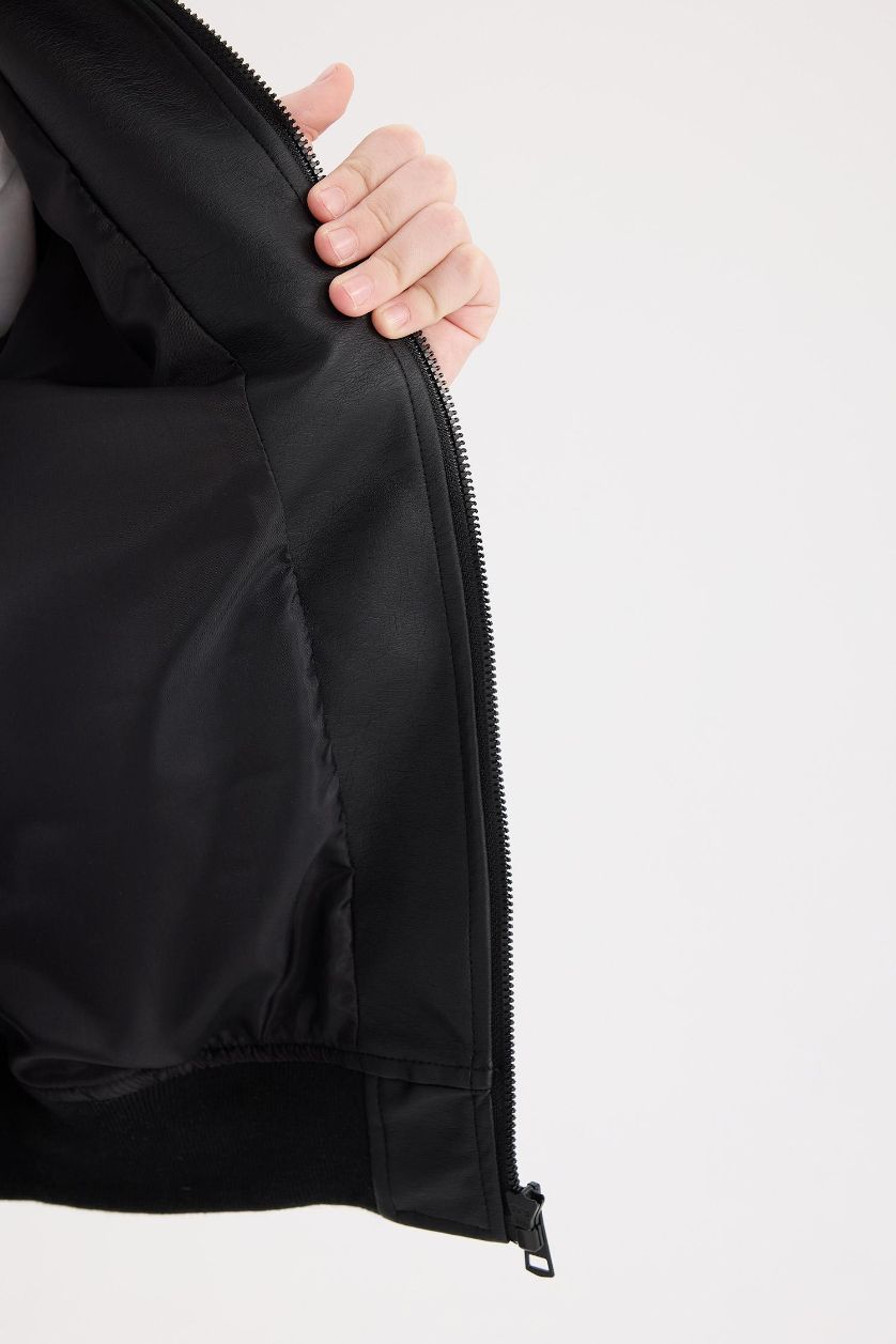 Erkek Çocuk - Genç Erkek Siyah Erkek Çocuk Su Geçirmez Kolej Yaka Bomber Mont