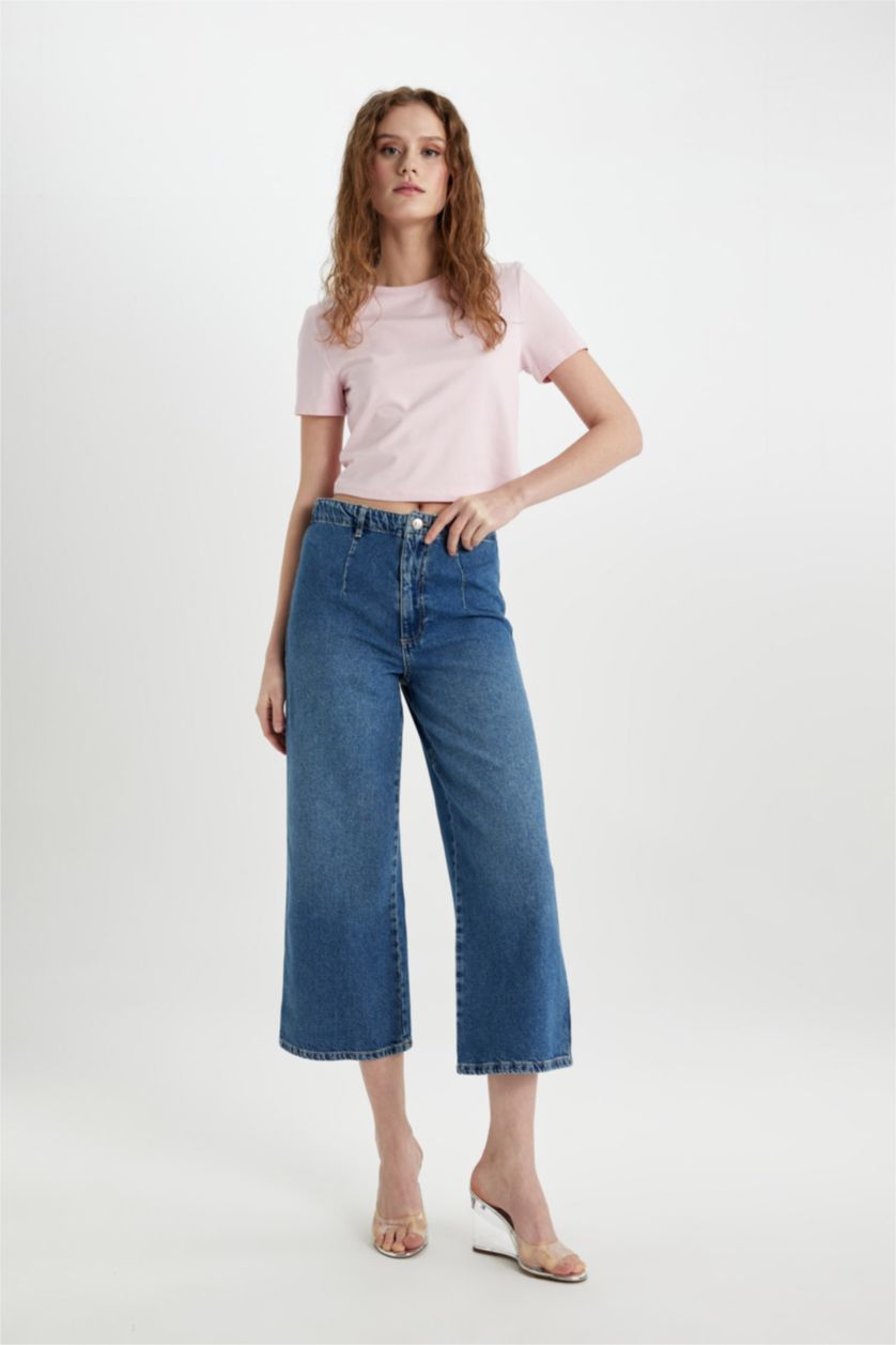 حريمي زهري تيشيرت نص كم سليم فيت بياقة مستديرة