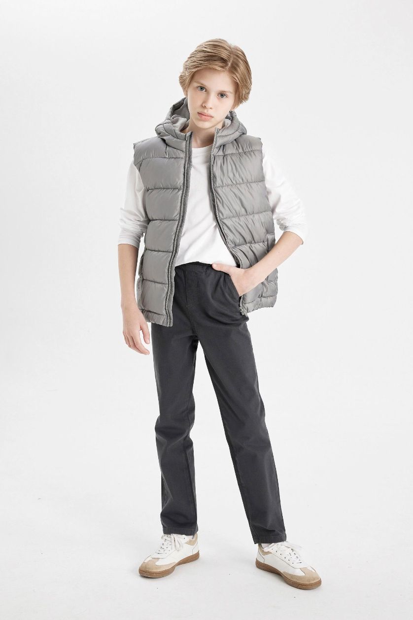 أولاد رمادي فاتح يلك نفخ اولادي بغطاء للرأس ومقاوم للماء