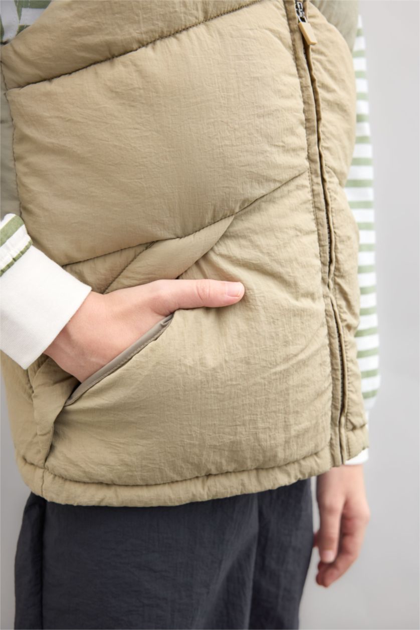 Erkek Çocuk - Genç Erkek Açık Haki Erkek Çocuk Su Geçirmez Yarım Balıkçı Yaka Şişme Yelek