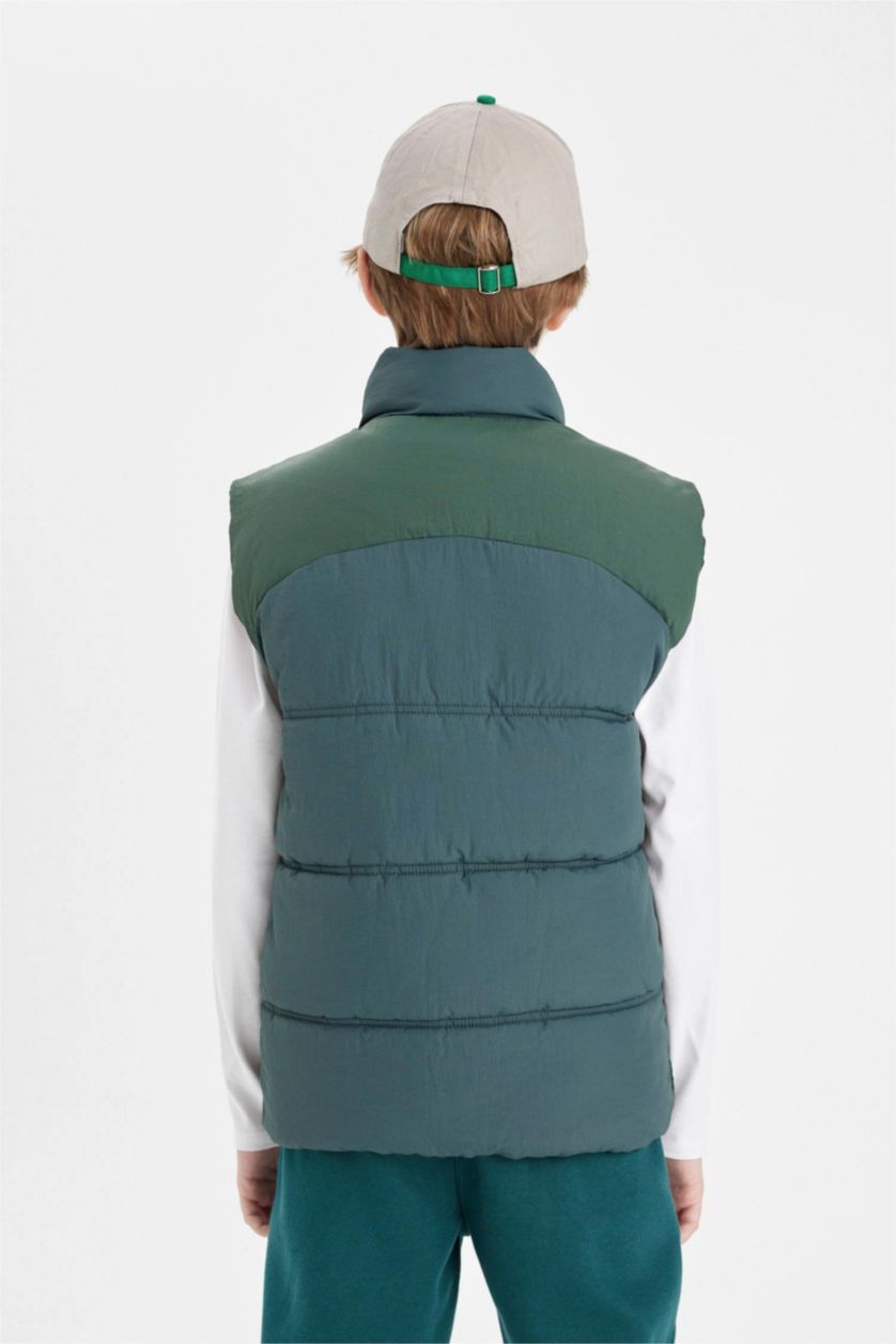 Erkek Çocuk - Genç Erkek Yeşil Erkek Çocuk Okul Su Geçirmez Yarım Balıkçı Yaka Fermuarlı Şişme Yelek