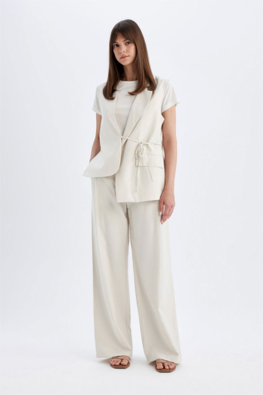 FEMME Beige Gilet Blazer à Col en V