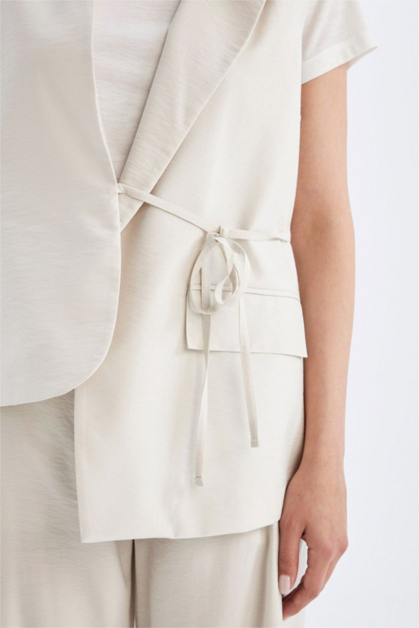 FEMME Beige Gilet Blazer à Col en V