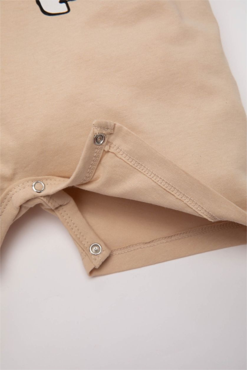 Erkek Bebek Açık Bej Erkek Bebek Yenidoğan Snoopy Penye 2'li Kısa Kollu Tulum