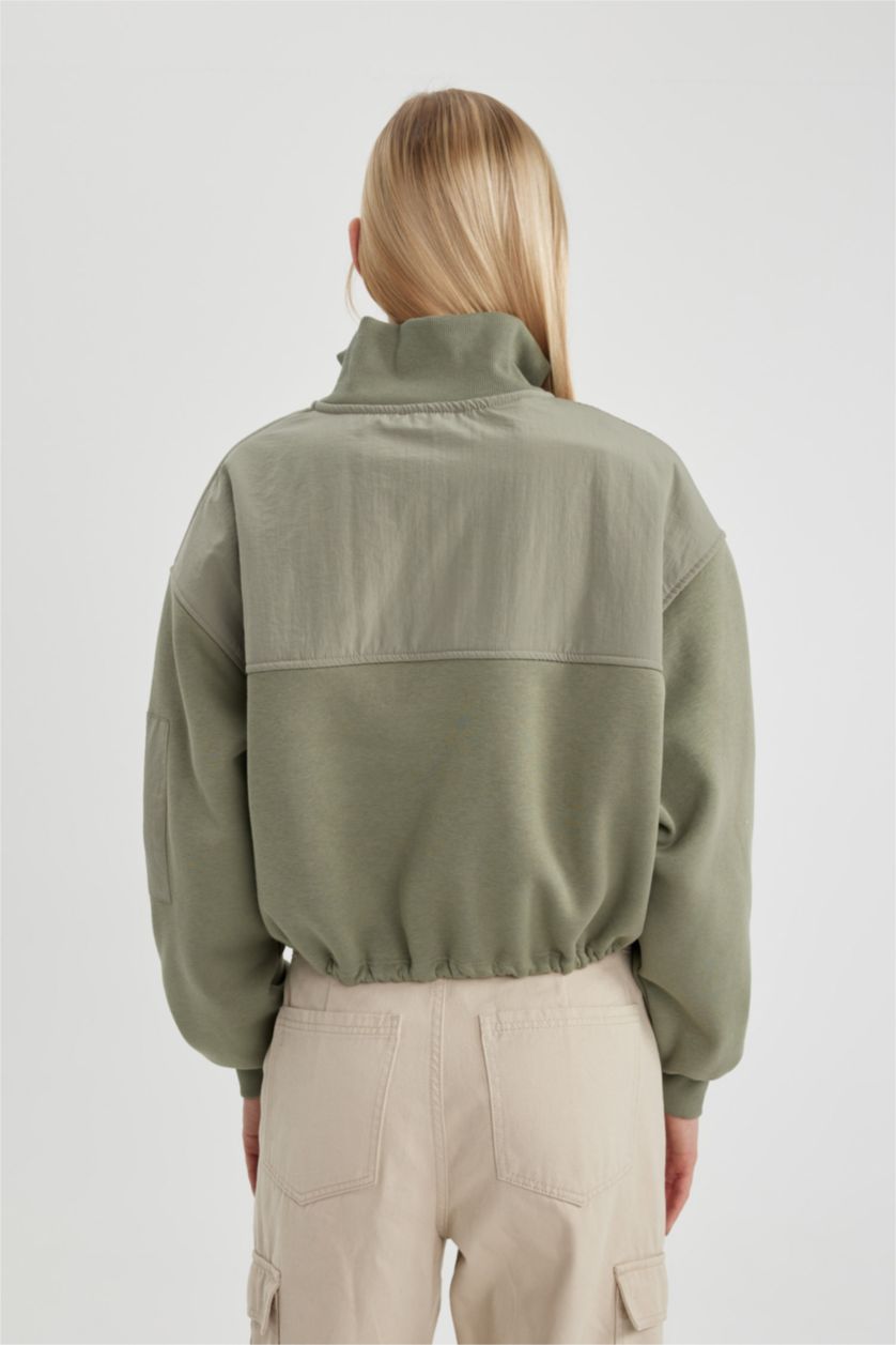 Kadın Haki Fermuarlı Yaka Crop Kalın Sweatshirt
