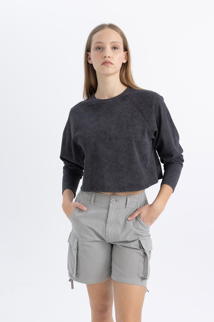 حريمي أنثرا Loose Fit Long Sleeve T-Shirt