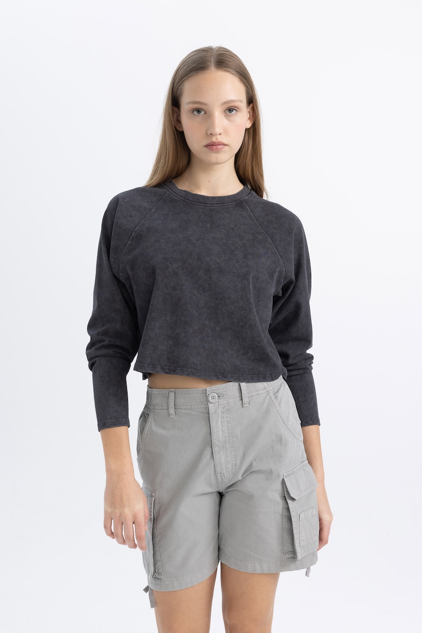 حريمي أنثرا Loose Fit Long Sleeve T-Shirt