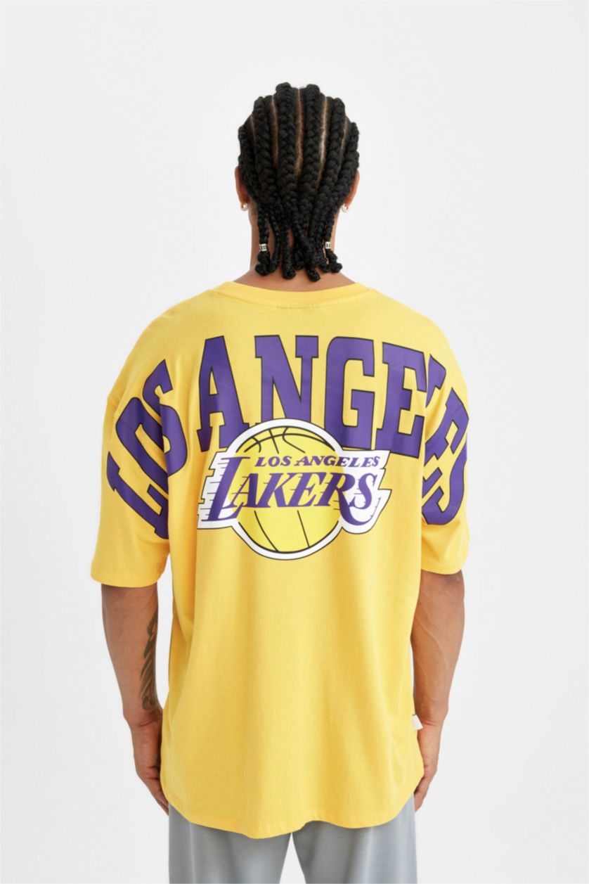 MAN Yellow DeFactoFit NBA Los Angeles Lakers Oversize Fit T-Shirt