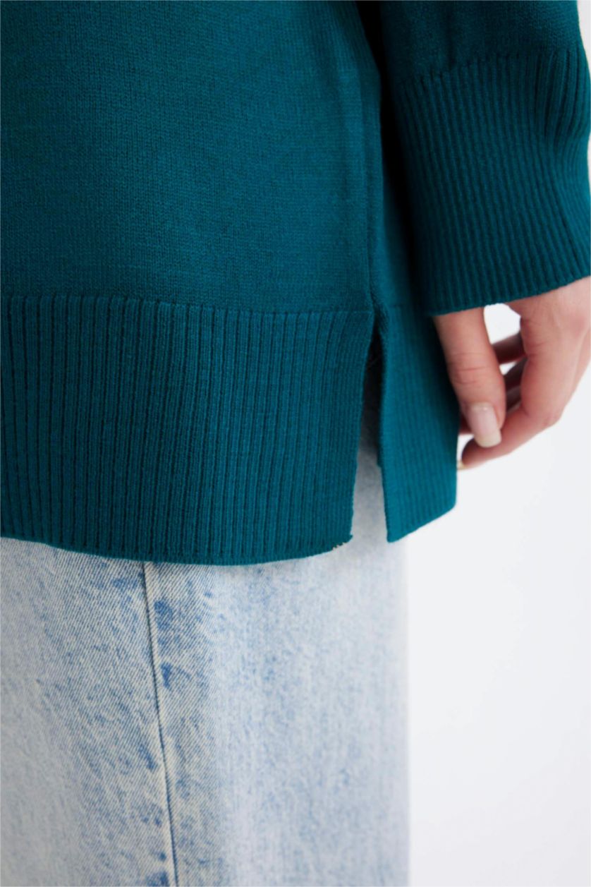 WOMAN Green Regular Fit Crew Neck Tunic