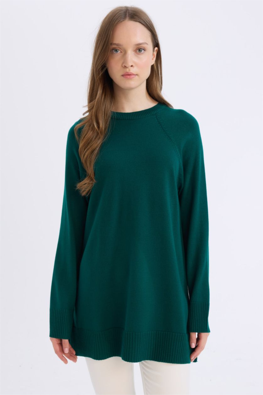 WOMAN Green Regular Fit Crew Neck Basic Knit Tunic