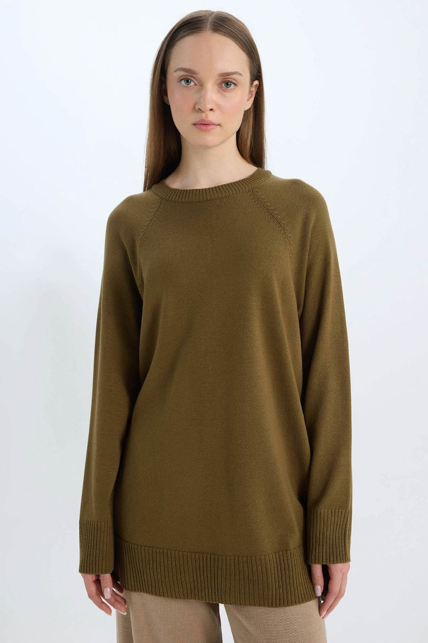 WOMAN Olive Regular Fit Crew Neck Basic Knitted Pullover Tunic
