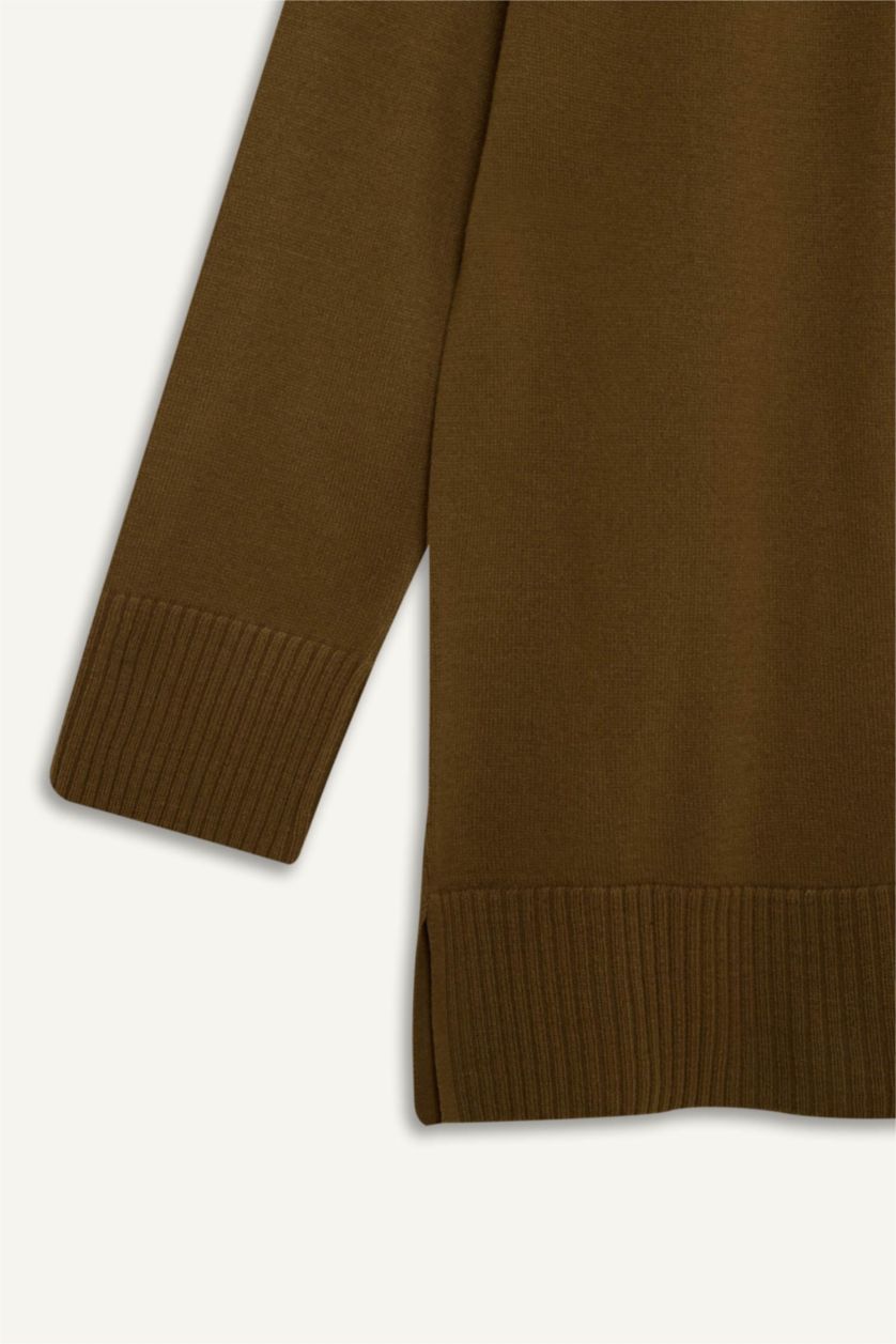 WOMAN Olive Regular Fit Crew Neck Basic Knitted Pullover Tunic