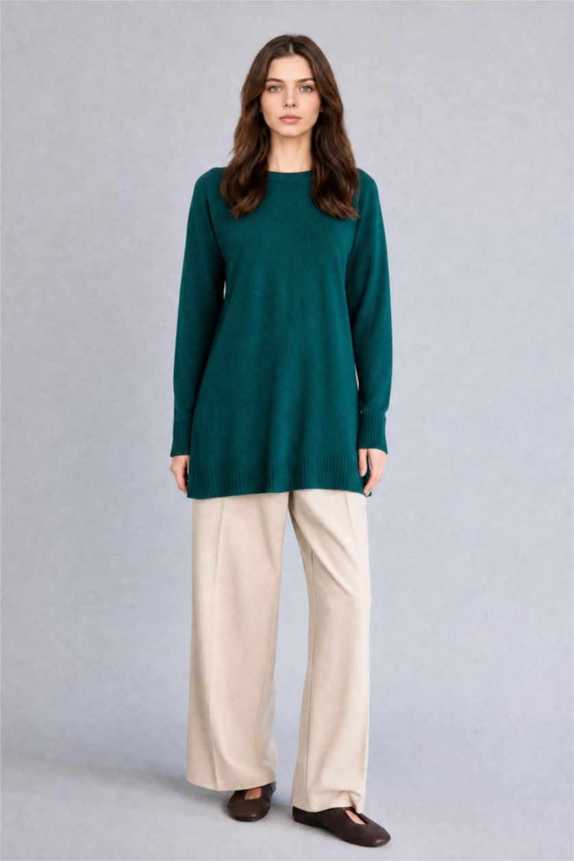 Women Green Regular Fit Knitwear Tunic