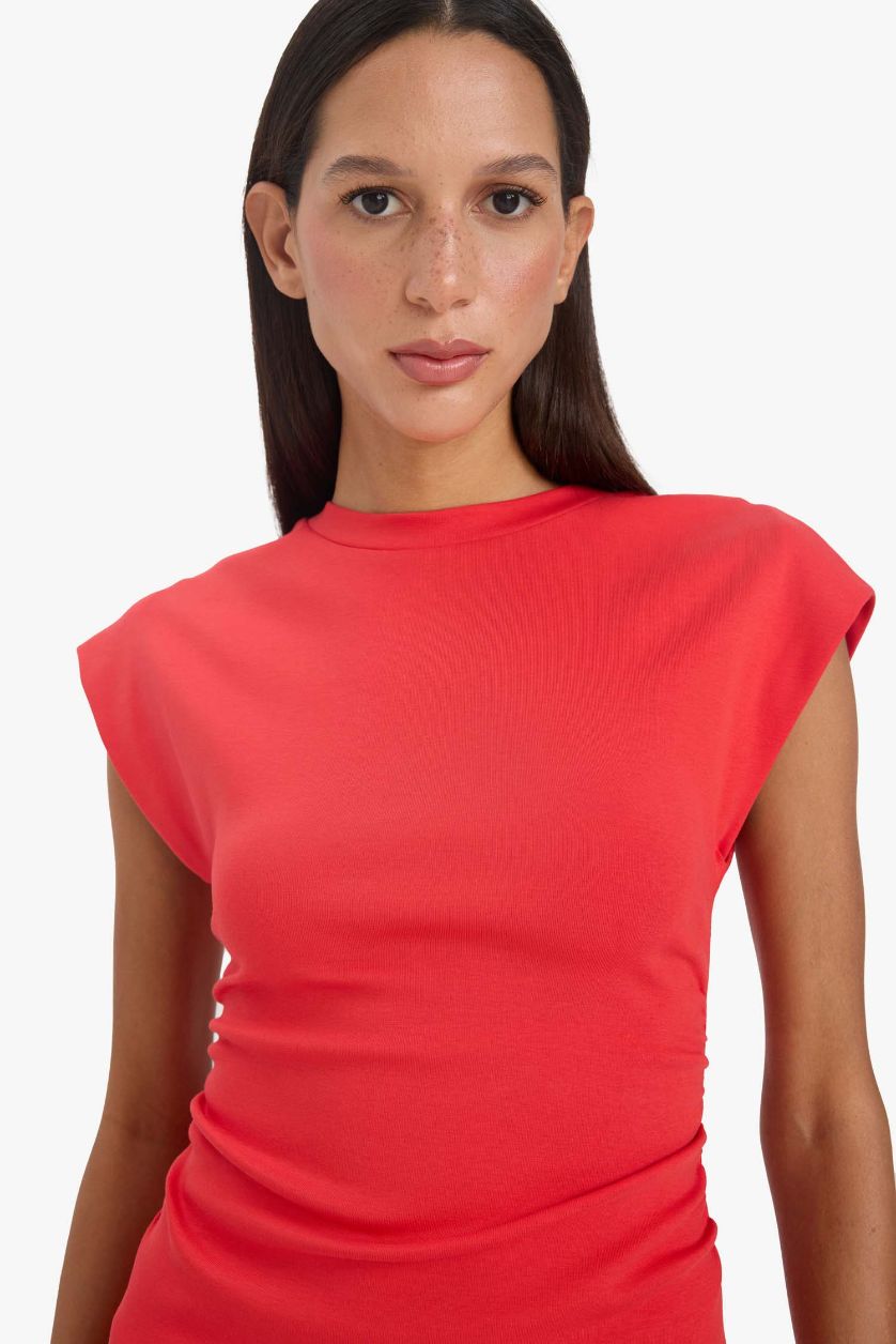 Kadın Kırmızı Bodycon Vücudu Saran Bisiklet Yaka Ribana Kolsuz Mini Yazlık Elbise