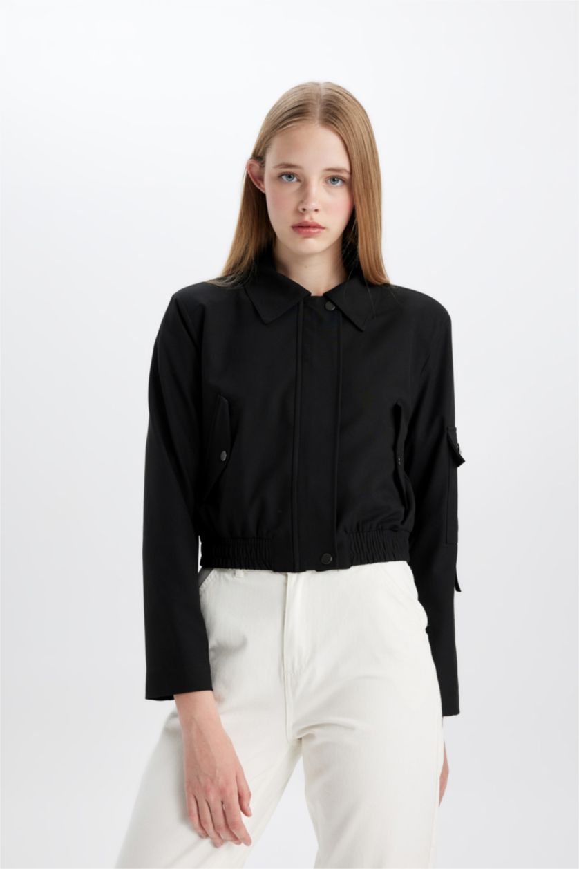 Kadın Siyah Gömlek Yaka Basic Düz Fermuar Çıtçıtlı Cepli Bomber Ceket
