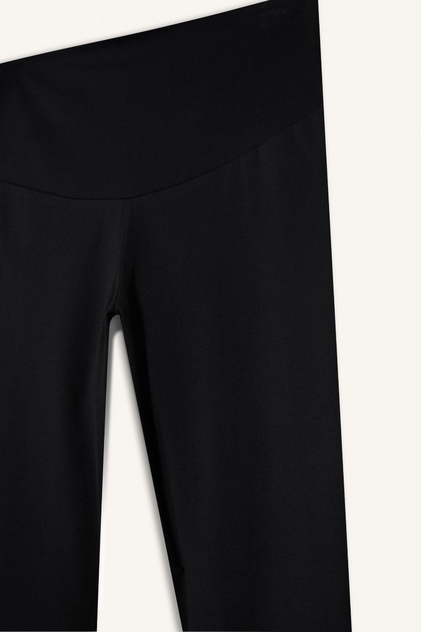 Kadın Siyah Yüksek Bel Beli Saran Toparlayıcı Esnek Premium Sporcu Tayt