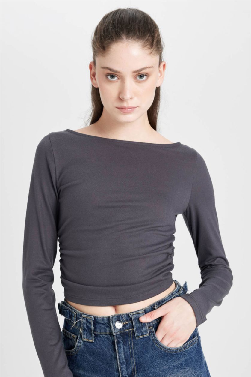 Kadın Antrasit Fitted Vücuda Oturan Kayık Yaka Basic Düz Uzun Kollu Tişört