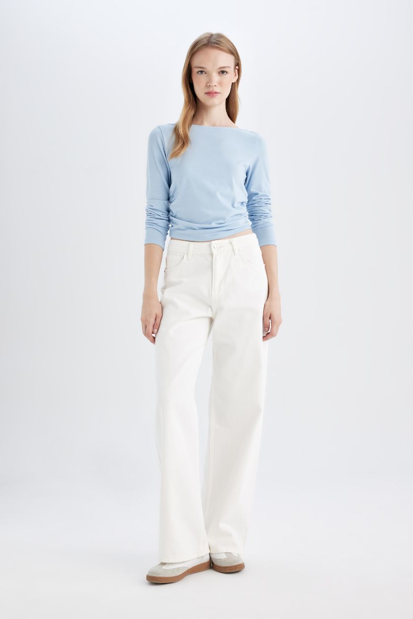 Kadın Açık Mavi Fitted Vücuda Oturan Kayık Yaka Basic Düz Uzun Kollu Tişört