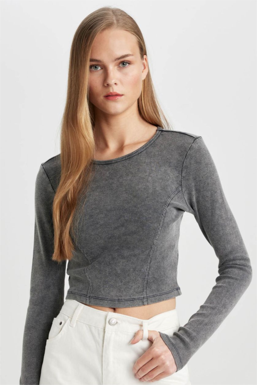 حريمي أنثرا تيشيرت كم طويل سليم فيت مضلع بتأثير باهت