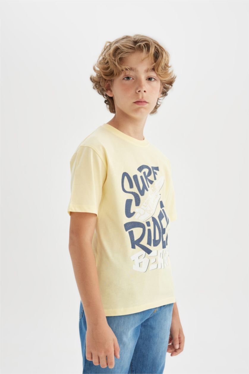 أولاد أصفر فاتح تي شيرت اولادي نص كم قصة عادية برقبة مستديرة