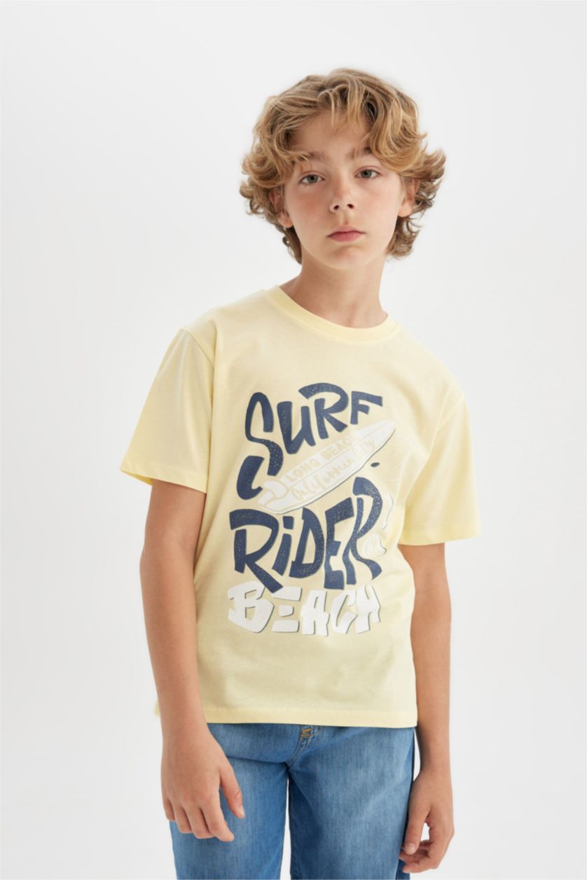 أولاد أصفر فاتح تي شيرت اولادي نص كم قصة عادية برقبة مستديرة