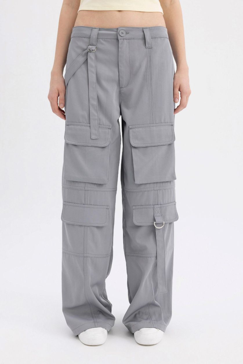Kadın Açık Gri Coool Wide Leg Normal Bel Pantolon Kargo Cepli Basıc