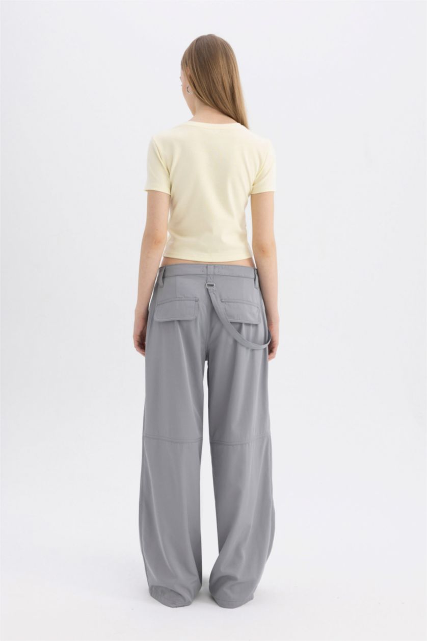 Kadın Açık Gri Coool Wide Leg Normal Bel Pantolon Kargo Cepli Basıc