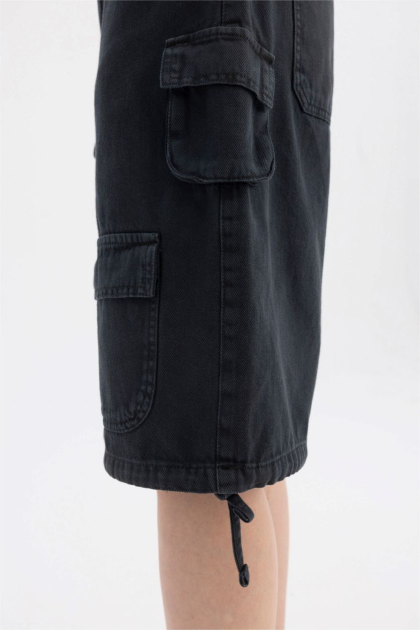 Kadın Siyah Normal Bel Gabardin Bermuda Şort