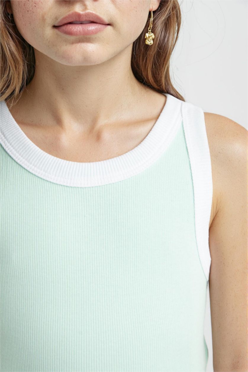 GIRLS & TEENS Aqua Girl Crew Neck Crop Top