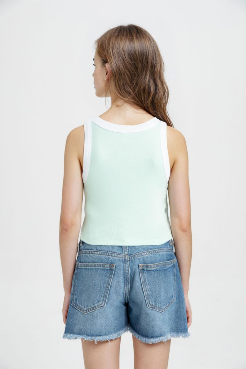 GIRLS & TEENS Aqua Girl Crew Neck Crop Top