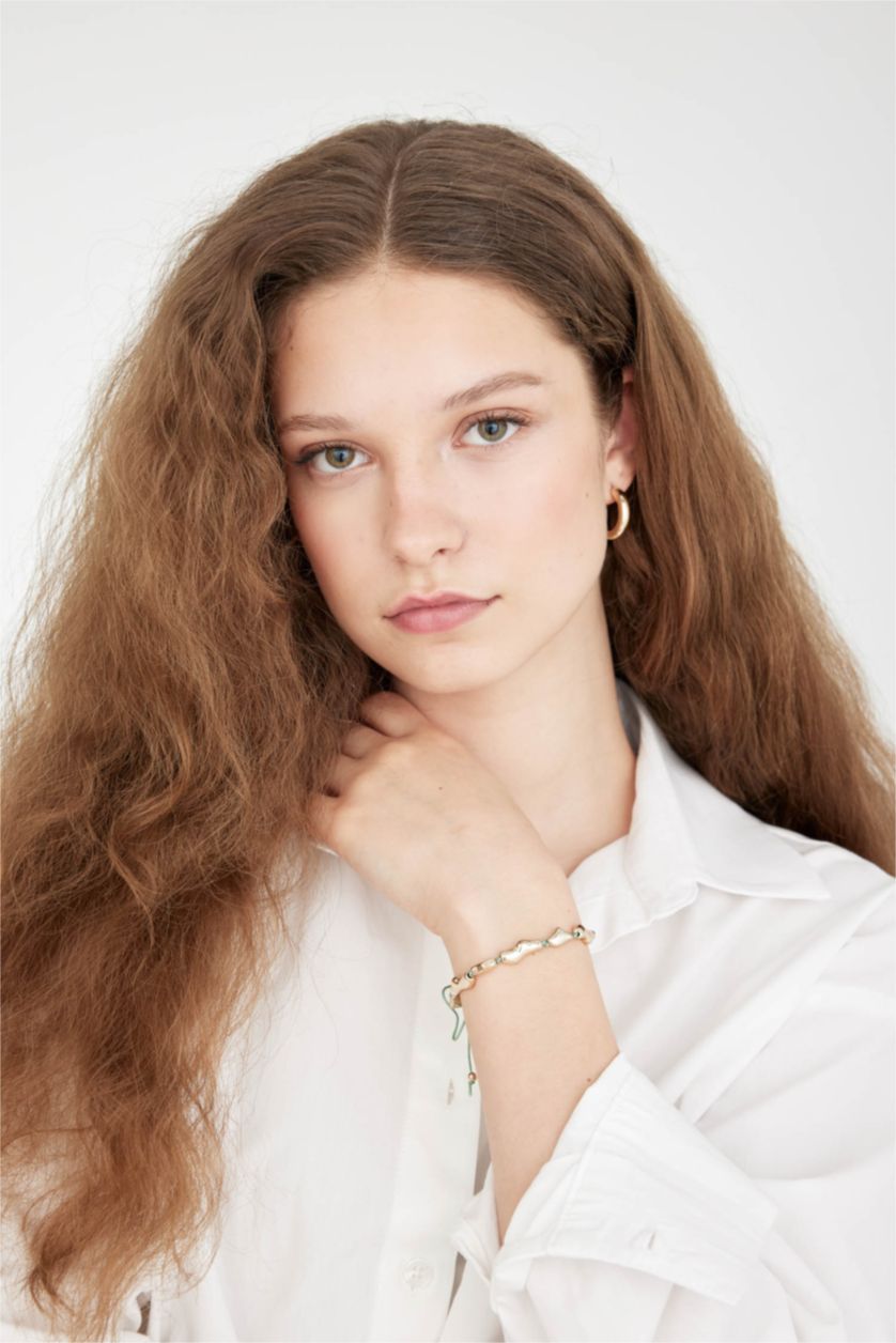 WOMAN Mint Woman Green String Gold Bracelet