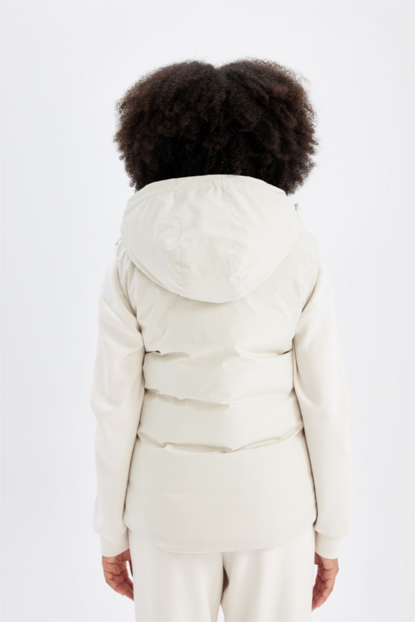 Kadın Taş Su İtici Regular Fit Kapüşonlu Sporcu Yelek