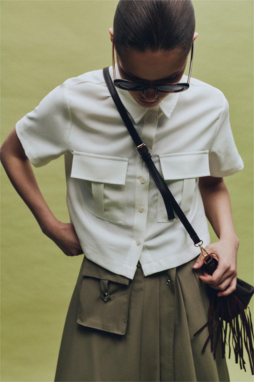 Woman Ecru Tencel Short Sleeve Crop Shirt