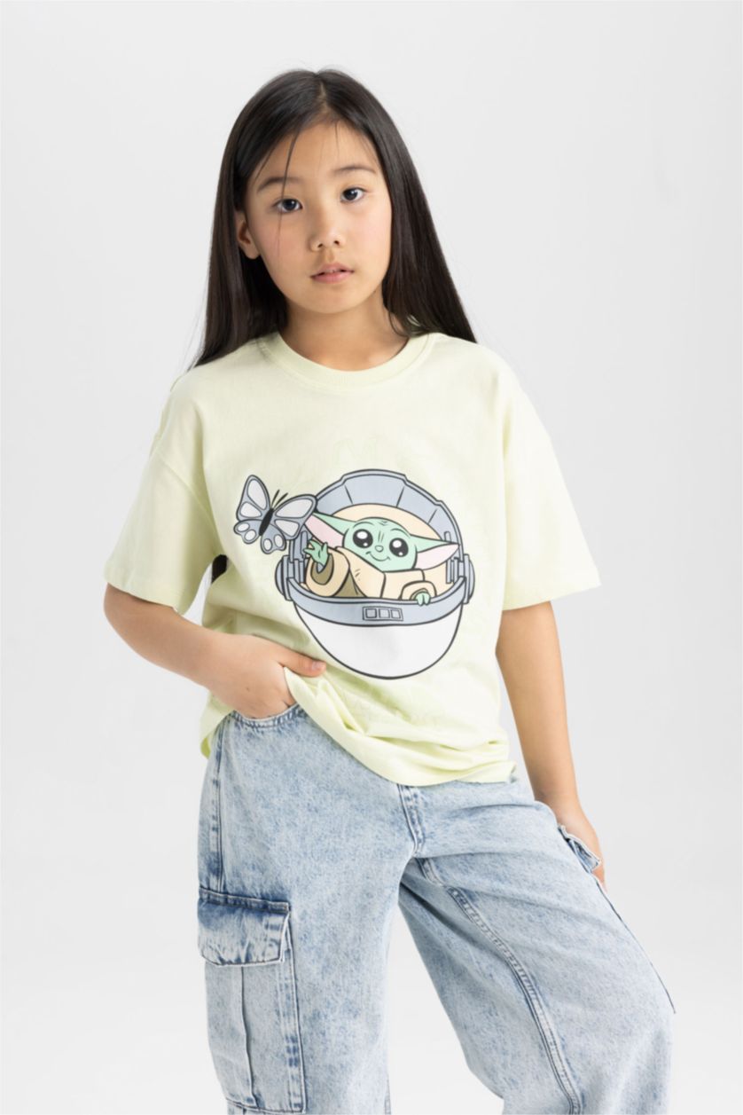 Girls & Teens Mint Girl Star Wars-Mandalorian Relax Fit  T-Shirt