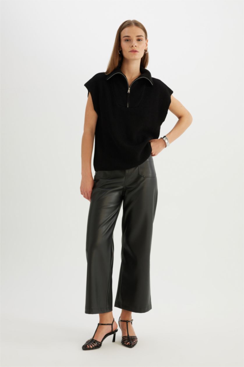 Kadın Siyah Relax Fit Fermuarlı Dik Yaka Selanik Kumaş Siyah Triko Süveter